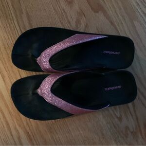 Aerothotic Women's Glittery Pink Sandals